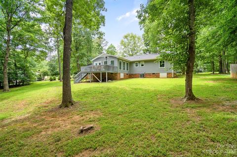 4292 Hunters Run, Trinity, NC 27370 photo 33