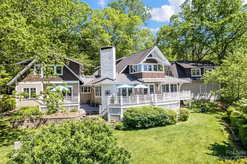 207 Rhododendron Ave, Black Mountain, NC 28711