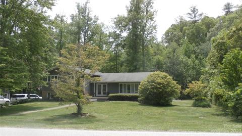385 Harris St, Spruce Pine, NC 28777