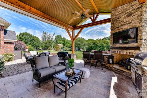 2043 Applebrook Dr, Wesley Chapel, NC 28173 photo 38