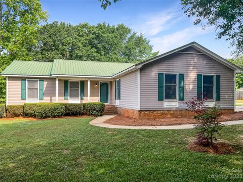 717 Mapleleaf Ln, Gastonia, NC 28056