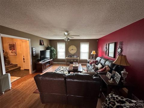 1377 Pear Dr, Conover, NC 28613 photo 27