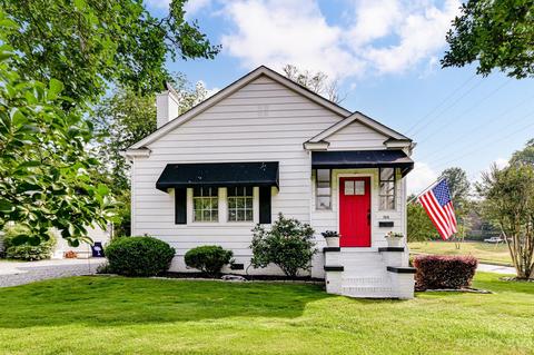 133 Academy St, Fort Mill, SC 29715