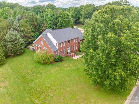 902 Haddonfield Dr, Fort Mill, SC 29708 photo 5