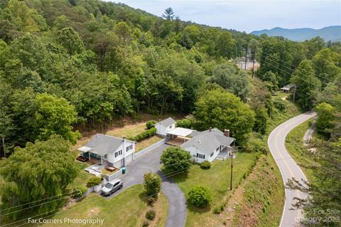 74 S Morgan Branch Rd, Candler, NC 28715
