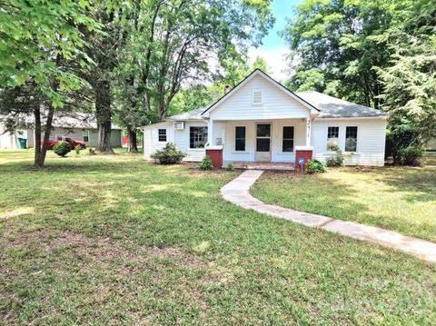 504 Barringer St #A, Salisbury, NC 28146