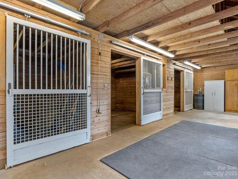 1645 Red Fox Rd, Tryon, NC 28782 photo 34
