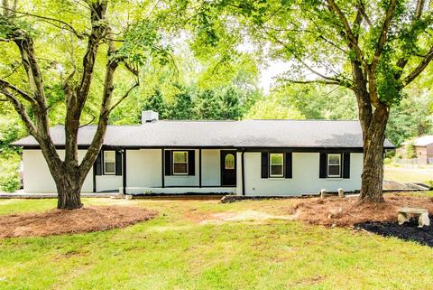 541 Forest Way Dr, Fort Mill, SC 29715