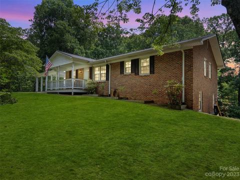 251 Laurel Cir, Columbus, NC 28722