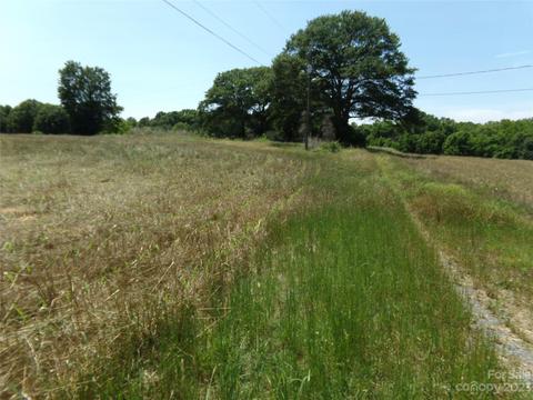 12500 Pine Bluff Rd, Midland, NC 28107 photo 2