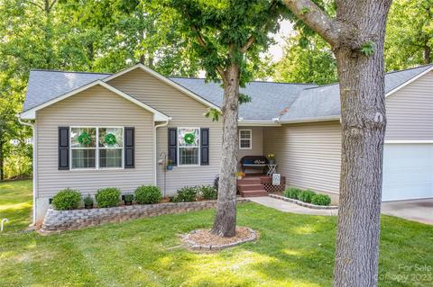 129 Princess Loop, Troutman, NC 28166 photo 3
