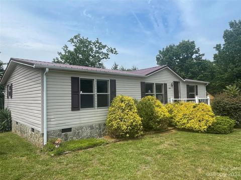 356 Oaks Park Ct, Nebo, NC 28761