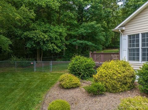 409 Mooreland Dr NE, Conover, NC 28613 photo 34