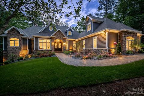 6184 Plantation Pointe Dr, Granite Falls, NC 28630