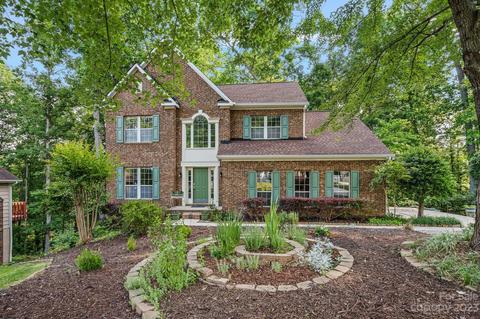 12524 Diamond Dr, Pineville, NC 28134