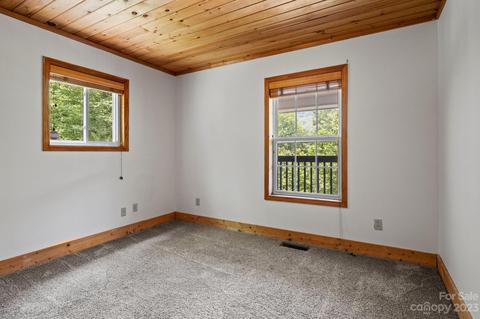 124 Laurel Hill Dr, Spruce Pine, NC 28777 photo 17