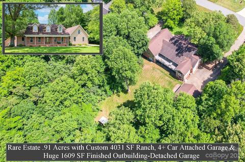 162 Gray Barn Dr, Troutman, NC 28166