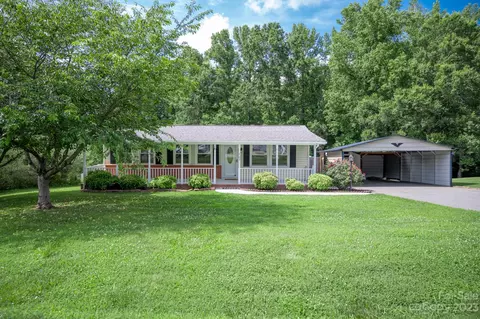 705 Rama Wood Dr, Concord, NC 28025