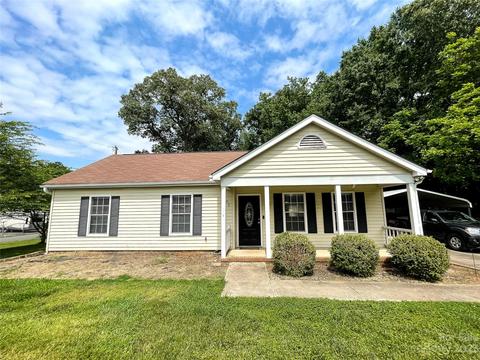 302 N Oakwood St #2, Stanfield, NC 28163