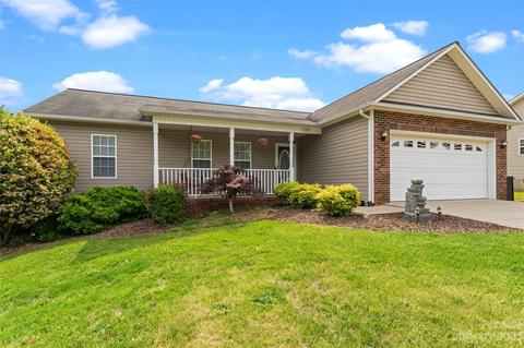 204 Pine Meadows Cir, Hickory, NC 28602 photo 12