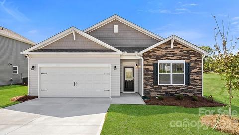 270 Ridgeview Ln, Mars Hill, NC 28754