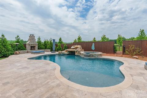 726 Frontier Rd, Clover, SC 29710 photo 33