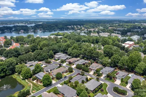 17802 Mesa Range Dr, Cornelius, NC 28031 photo 2