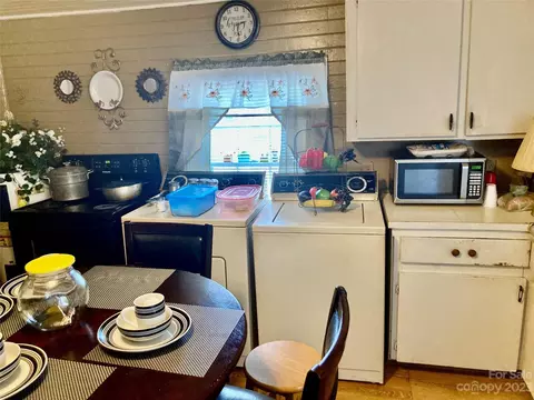 647 Cunningham St, Lancaster, SC 29720 photo 8