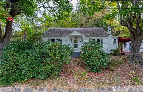 169 Burnsville School Rd, Burnsville, NC 28714
