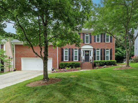 7111 Broadford Ct, Charlotte, NC 28277