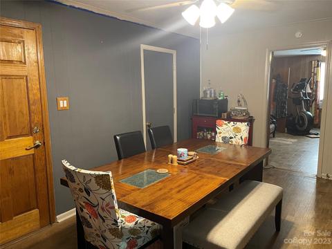 536 Devine St, Chester, SC 29706 photo 9