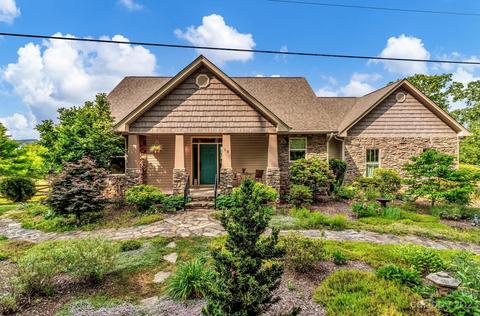 10 Greenridge Rd, Weaverville, NC 28787