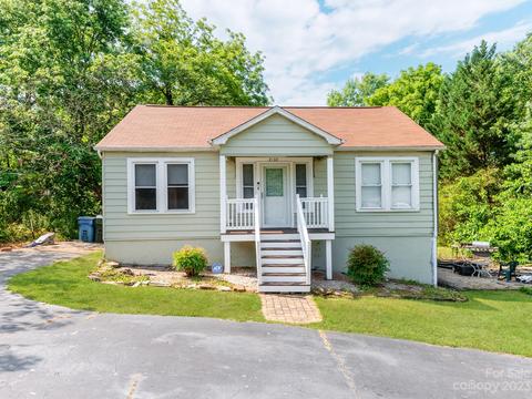 2132 13th Ave, Hickory, NC 28601