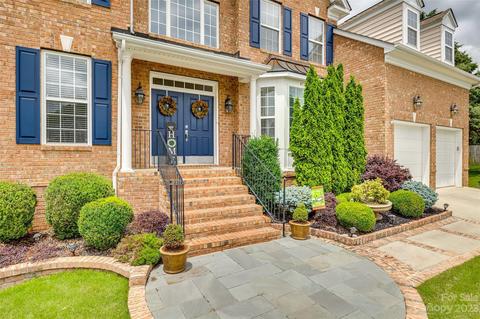 4722 Lapis Ct, Fort Mill, SC 29708 photo 2