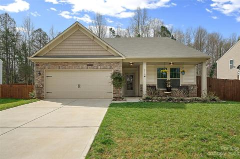 3719 Hayden Dr, Charlotte, NC 28269