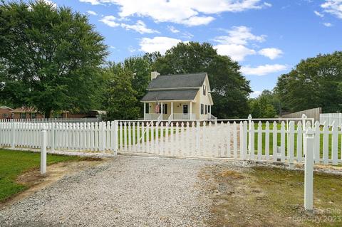 2035 Ross Rd, Lancaster, SC 29720 photo 2
