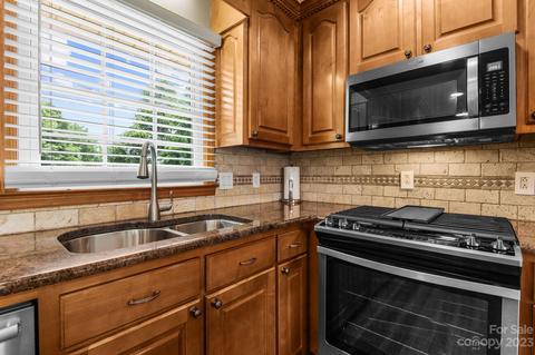3107 Short Rd, Hickory, NC 28602 photo 10