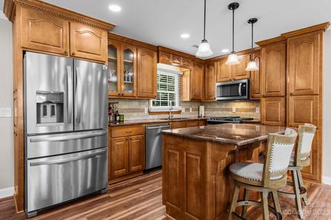 3107 Short Rd, Hickory, NC 28602 photo 8