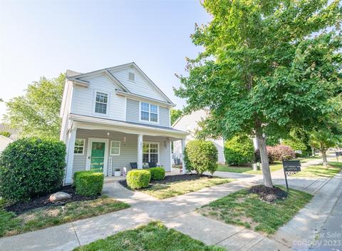 10731 Meadow Crossing Ln, Cornelius, NC 28031