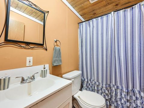 552 Azalea Cir, Marshall, NC 28753 photo 21