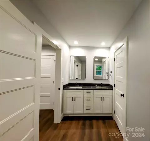 960 Windy Gap Rd, Mars Hill, NC 28754 photo 18