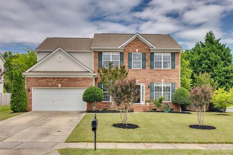 102 Anchura Rd, Fort Mill, SC 29708