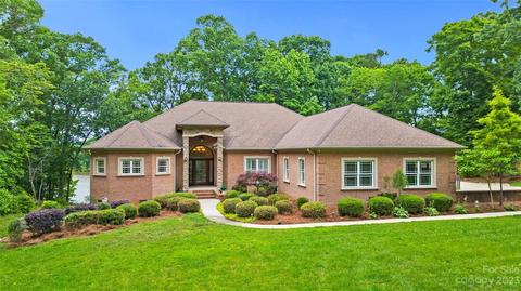 2929 Duck Point Dr, Monroe, NC 28110 photo 2