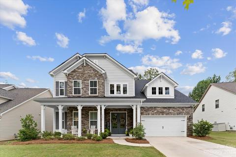 10413 Paper Birch Dr, Charlotte, NC 28215