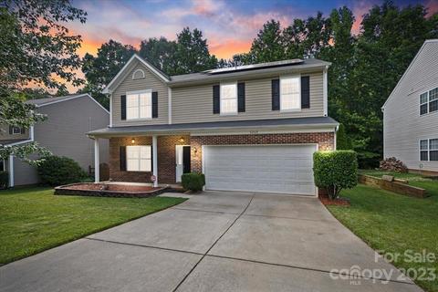3260 Wicklow Ln, Clover, SC 29710