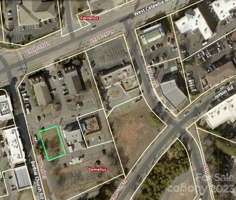 19704 W Catawba Ave, Cornelius, NC 28031