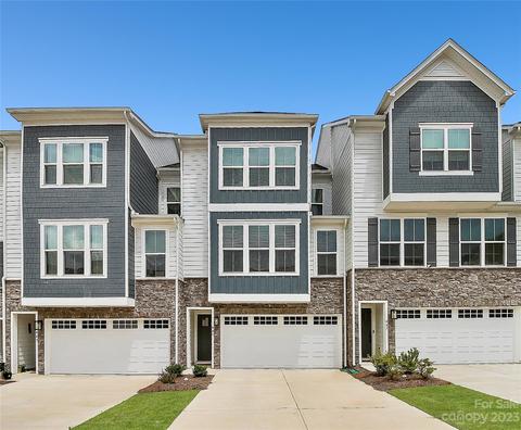 445 Lahinch Dr, Tega Cay, SC 29708