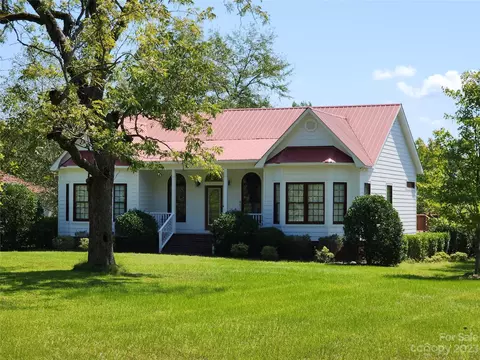 1895 Nature Reserve Rd, Kershaw, SC 29067