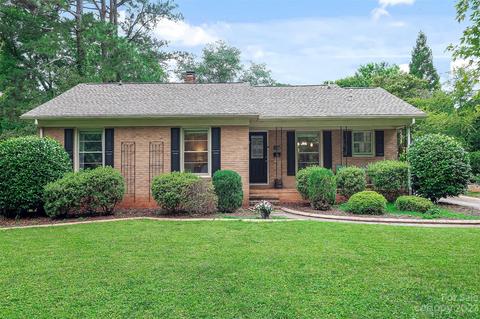 5400 Farmbrook Dr, Charlotte, NC 28210