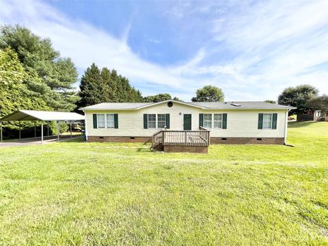 3823 Calico Rd, Lenoir, NC 28645